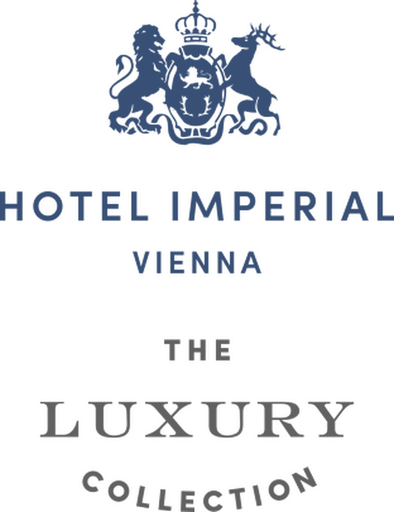 Hochwertige Wolldecken spenden dank dem Hotel Imperial Vienna Wärme.