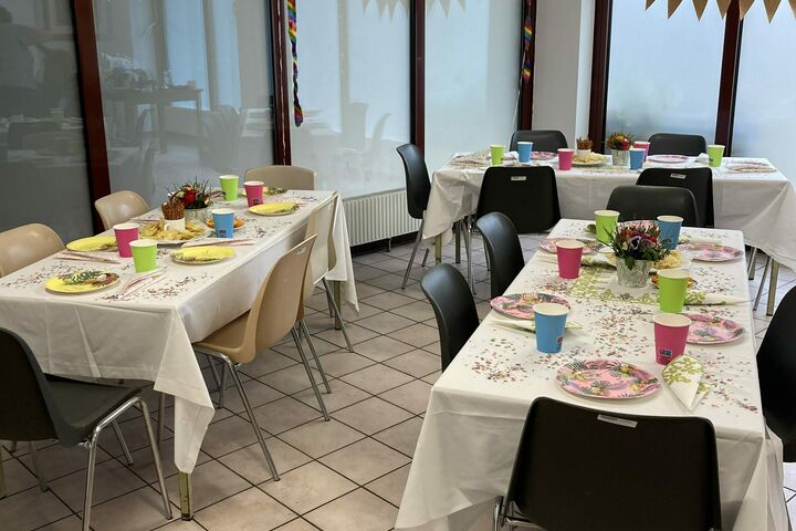 Ein Fest zum Weltfrauentag im Obdach Favorita. (Bild: FSW)