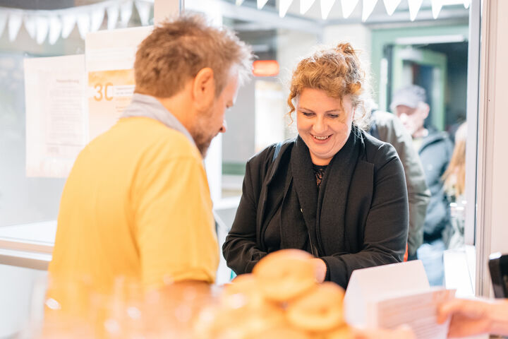 Die Gäste kamen in Strömen. (Bild: Thomas Meyer Photography) Die Gäste kamen in Strömen.