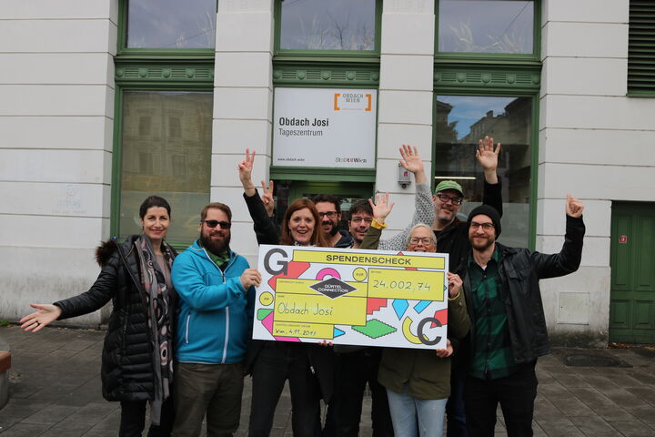 Freude bei Doris Czamay (GF Obdach Wien), Thomas Ploner (Café Carina), Milena Košir Rantaša (Rhiz), Martin Sattler (Obdach Wien), Toni Schöffmann (Weberknecht), Vera Howanietz (Obdach Wien), David Jerina (Fanialive, Coco), Stefan Fürnkranz (The Loft)