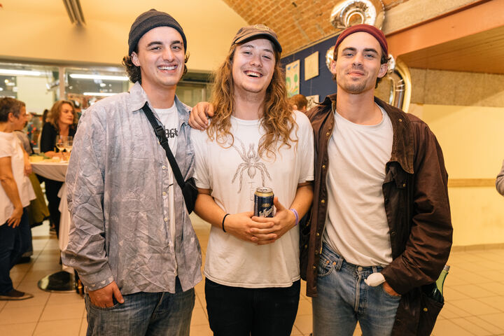 Knifelong spielten ein Alternative- Rock-Konzert für die BesucherInnen. (Bild: Thomas Meyer Photography) Knifelong spielten ein Alternative- Rock-Konzert für die BesucherInnen.
