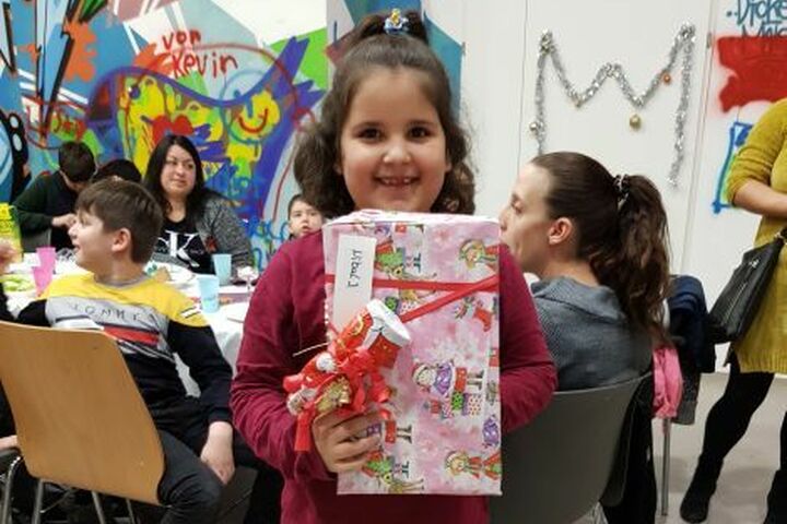 Letztes Jahr hat jedes Kind ein Geschenk bekommen. Das schaffen die Wichtel doch sicher wieder.
