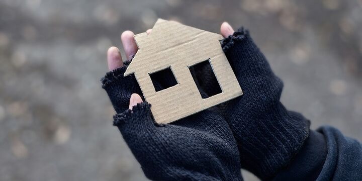 Obdach in ganz Wien (Bild: iStock/bodnarchuk )